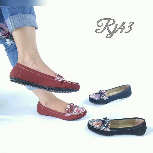 Borneo Sepatu Flat Wanita Flatshoes YZ105 YZ109 YZ21 YZ23 YZ25 (5 Model)