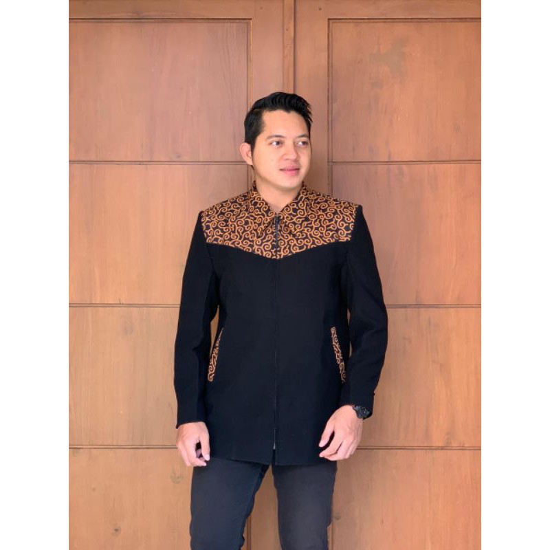 jasket batik