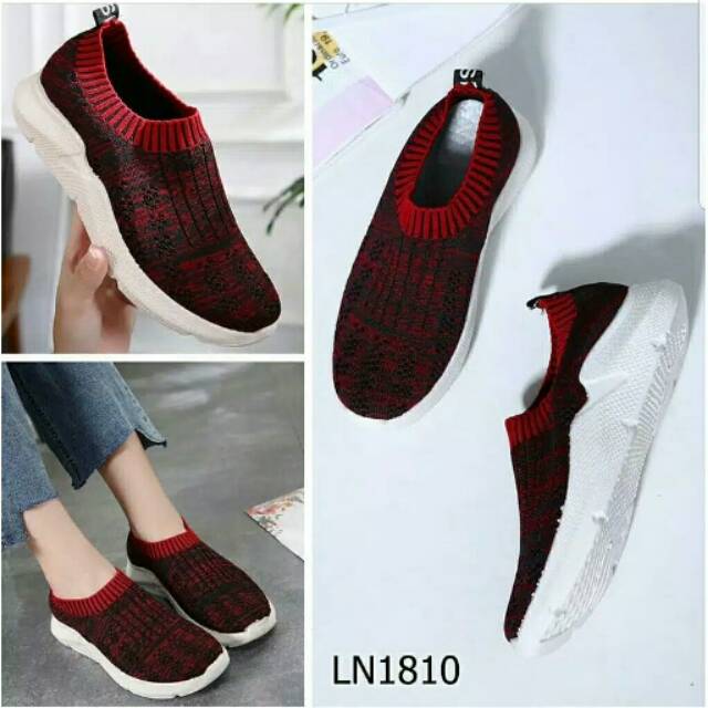 Sneaker slip on