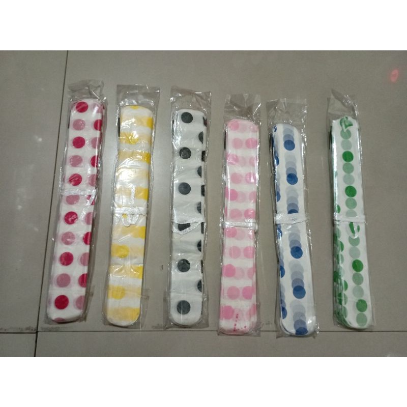 POMPOM kertas MOTIF POLKADOT