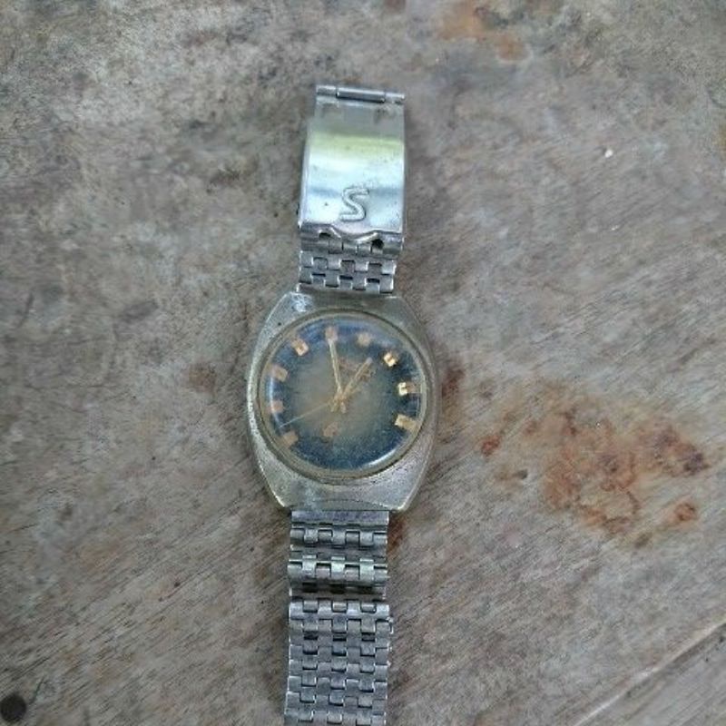 jam tangan kent