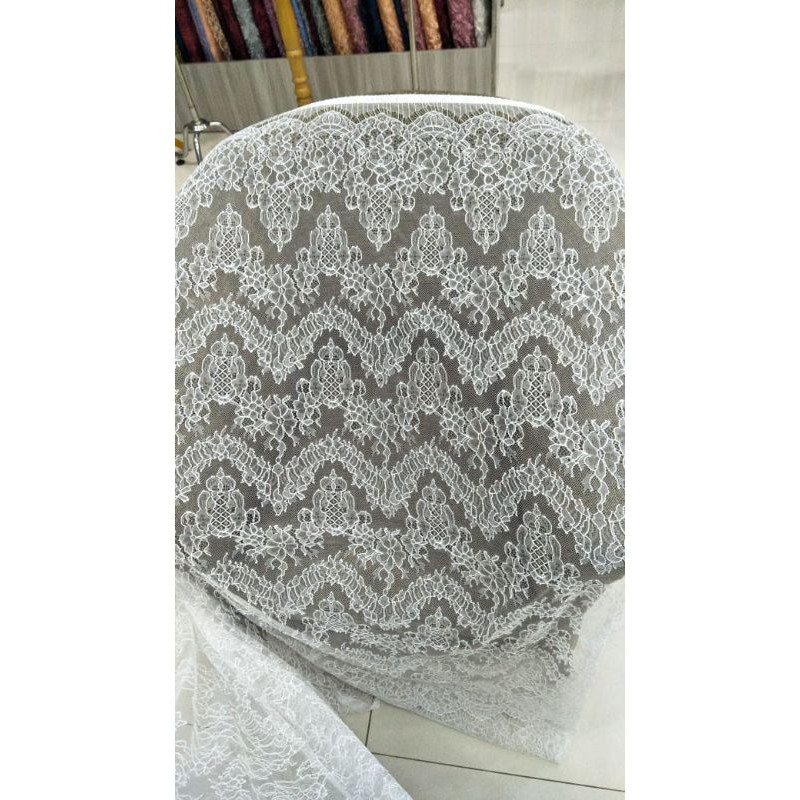 bahan kain brukat semi prancis chantily panel