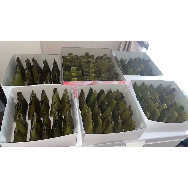 

BARONGKO MAKASSAR 1 BOX ISI 10
