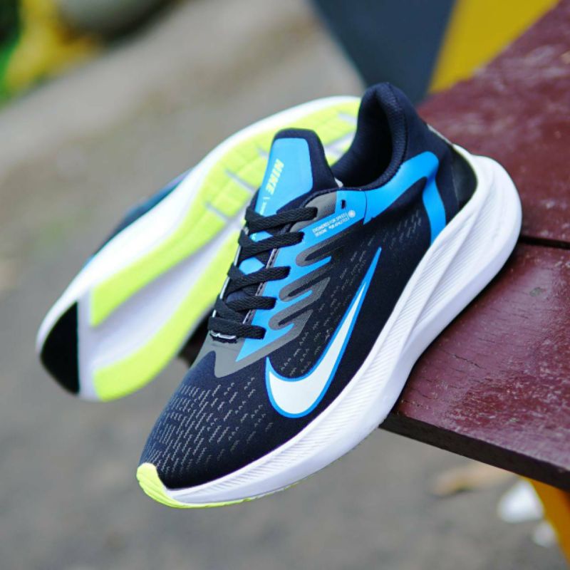 Sepatu Nike Air Zoom Winflo 7 Grade Ori Vietnam Sepatu Pria Nike Zoom Winflo Sepatu Olahraga Pria