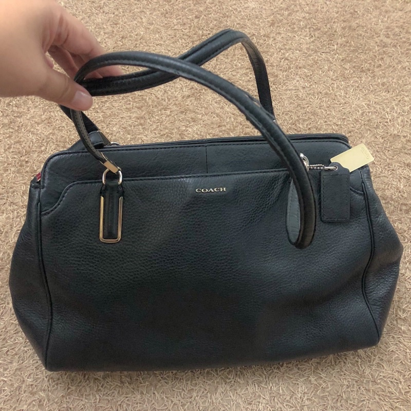 PRELOVED COACH SHOULDER BAG