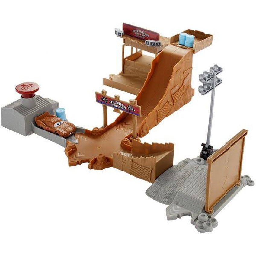 Dijual Disney Cars - Thunder Hollow Playset Berkualitas