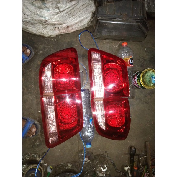 stoplamp Fortuner 2005