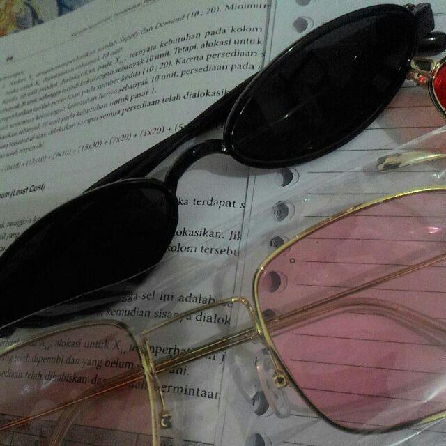 【bayar Di Tempat】kacamata Hitam Import Wanita Model Vintage Frame Plastik Kecil