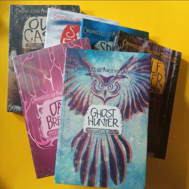 Set Novel Chronicles of Ancient Darkness - Michelle Paver Ghost Hunter Oath Breaker Novel Terjemahan