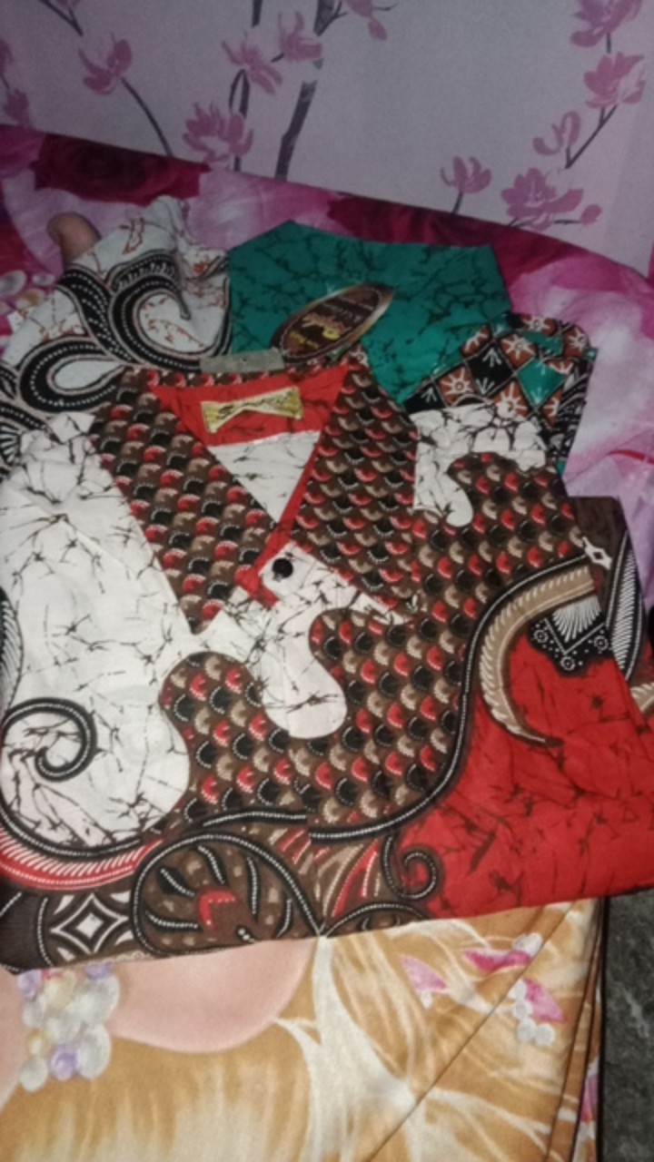 Hem Batik Pria Lengan Pendek Motif Lung & Wahana Bayar Ditempat ( Cod )