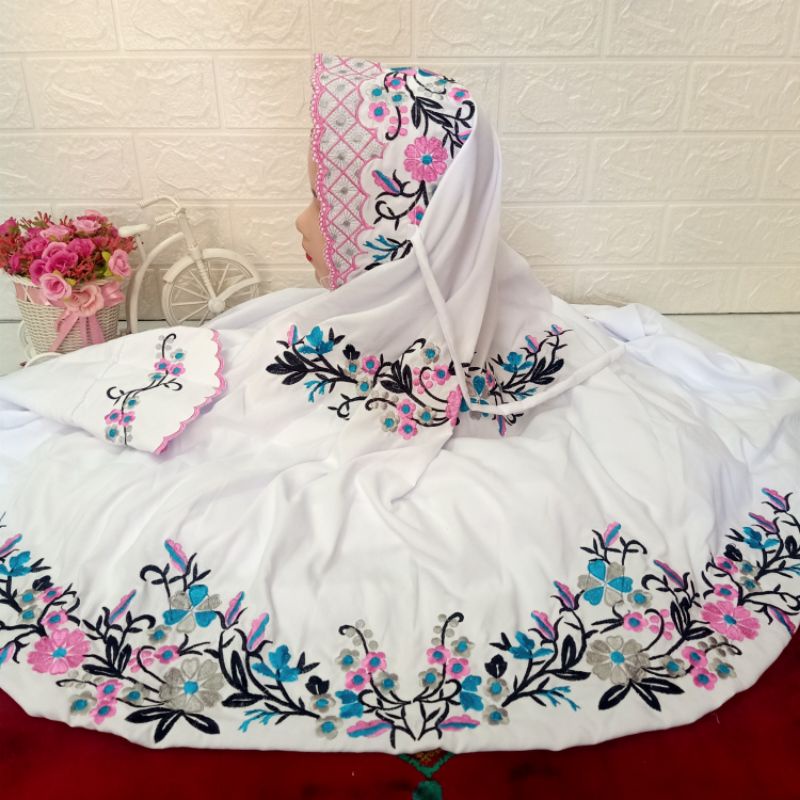 Mukena Anak Tanggung/SMP Model Terusan Katun Lembut Adem Bordir