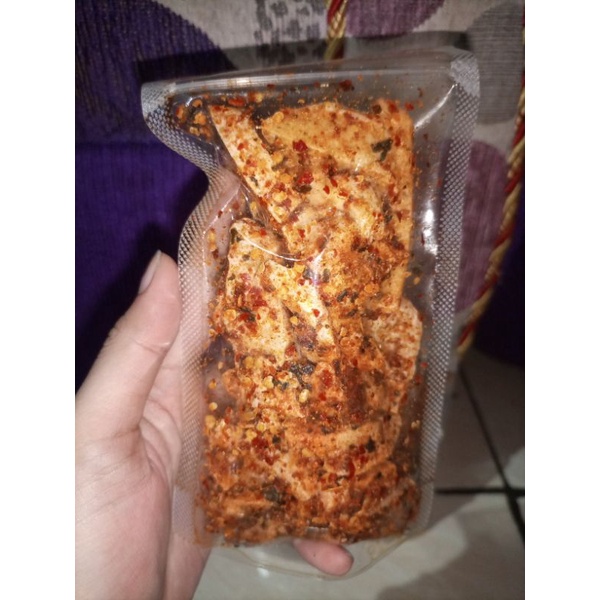 

basreng EXTRA PEDAS daunjeruk