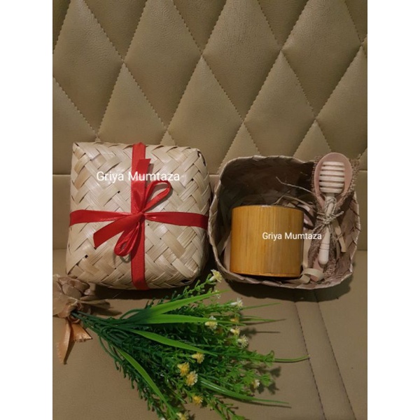 

Hampers Unik Lebaran / Hampers Unik Ulangtahun