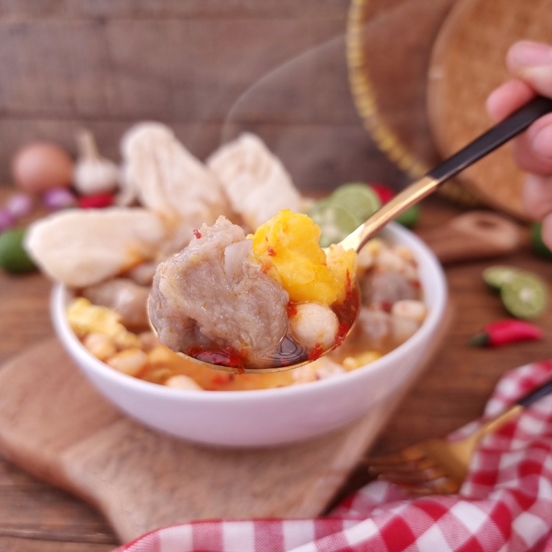 

BAKSO TULANG RANGU BY BIKINKUENYANG