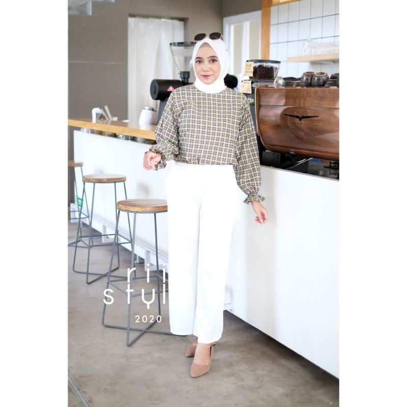 CUCI GUDANG BAJU ALEEYA TOP by Riistyle