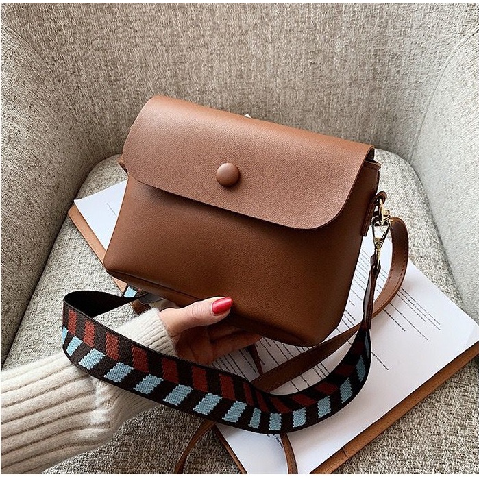 TAS SELEMPANG WANITA IMPORT C5642 TAS FASHION WANITA TAS IMPORT MURAH BAGUS TERLARIS SLINGBAG WANITA