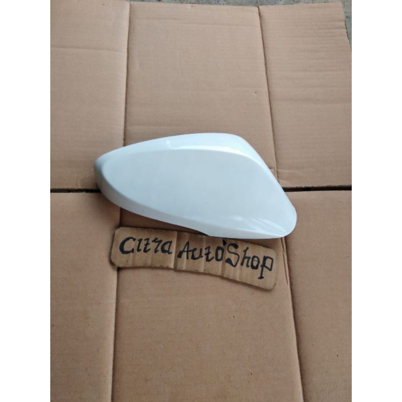 COVER SPION HYUNDAI GRAND AVEGA 2011 2012 2013 KANAN ORIGINAL