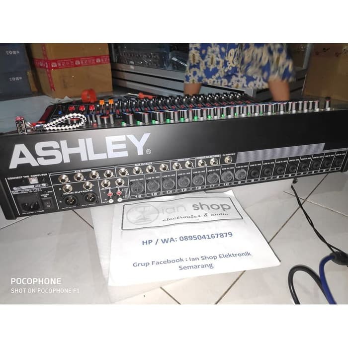 Mixer Audio Ashley L16Pro 16 Channel Double Efek 4 Aux 4 Grup