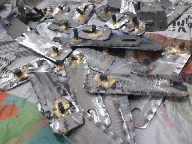 Platina Baja Widia Lancip Dan Tumpul Tinggal Pilih