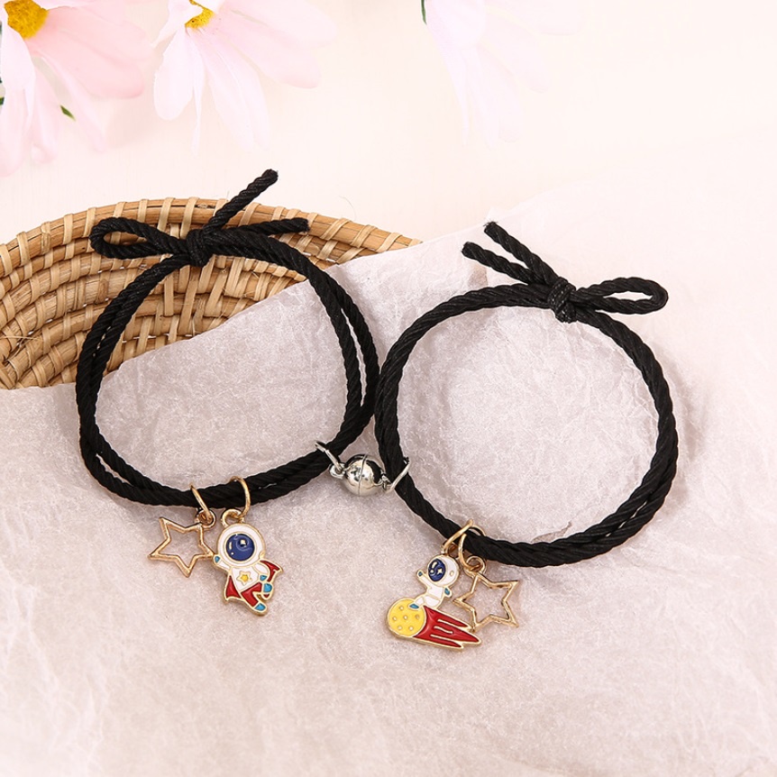 2 Pcs Gelang Tali Magnet NEW ASTRO Couple Sahabat Pasangan Hip Hop Korea Fashion Astronot Best Friends Lock Kunci