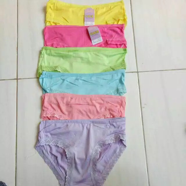 Celana Dalam Wanita Import Renda