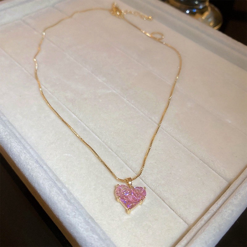 Kalung Rantai Klavikula Hias Liontin Hati Bahan Zirkon Warna Pink Gaya Vintage Korea Untuk Wanita