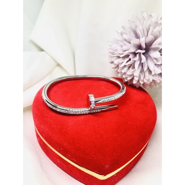 Gelang bangle titanium pake permata wanita