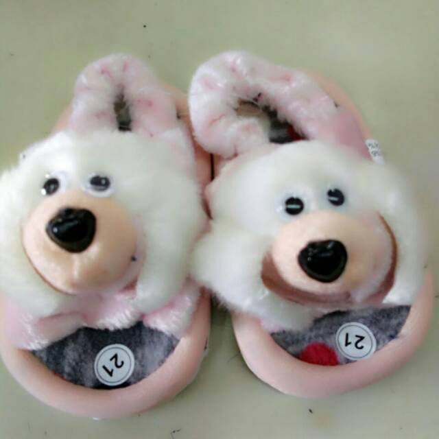 SANDAL BULU BONEKA