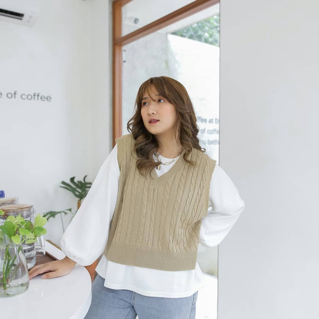 Vest Ling Cable / Vest Wanita Terbaru 2022 / Vest Korean Style / Vest Wanita Kekinian 2022 OOTD Hija