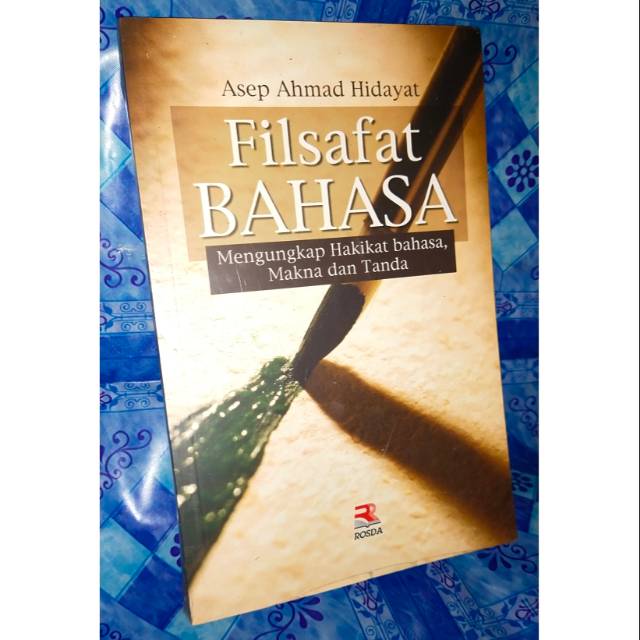

Filsafat bahasa,mengungkap hakikat bahasa,makna dan tanda.buku asli