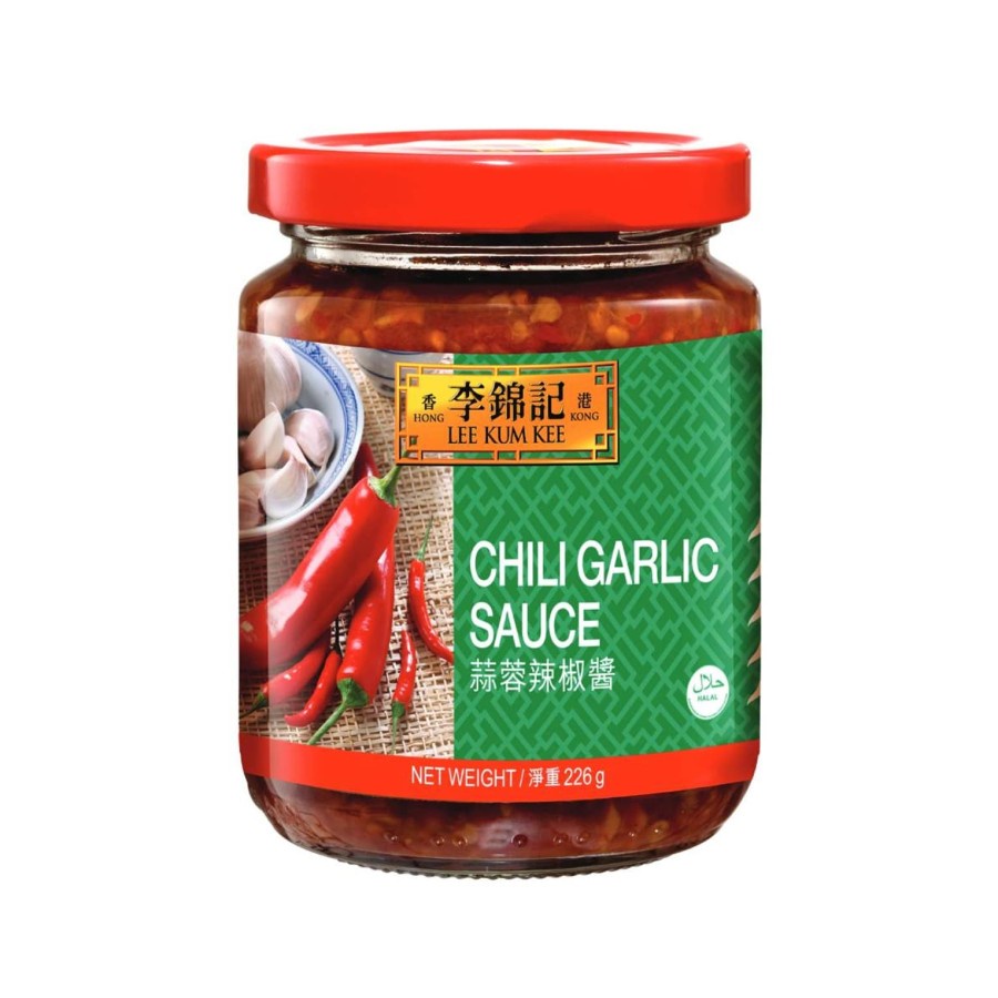 Lee Kum Kee Chili Garlic Sauce Saus Cabai Cabe dengan Bawang Putih