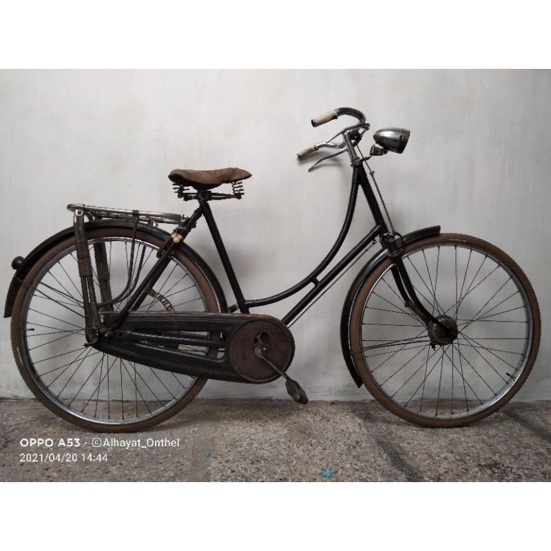 Sepeda Ontel Raleigh Tua
