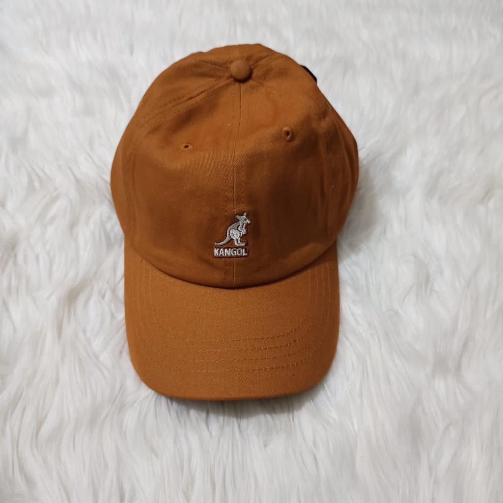 C-060 Topi Kangol Khaki