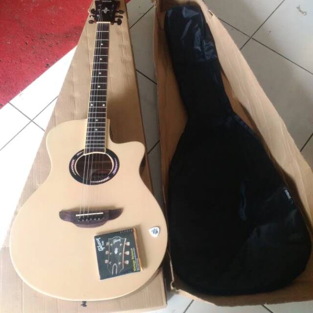 Gitar akustik yamaha apx500ii