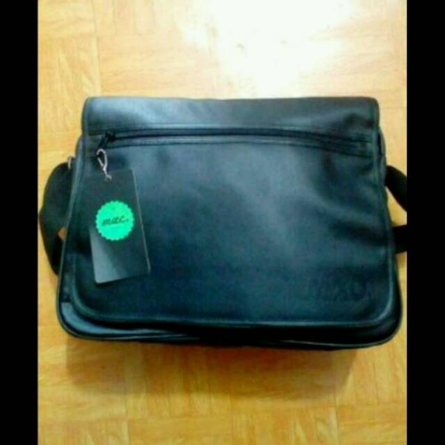 Tas selempang pria * tas distro bandung * tas pria distro * tas original distro ~ black