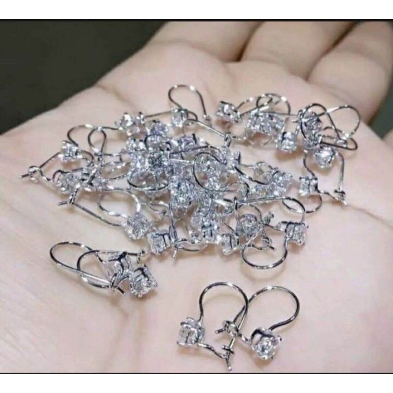 anting Desi silver.anting wanita titanium