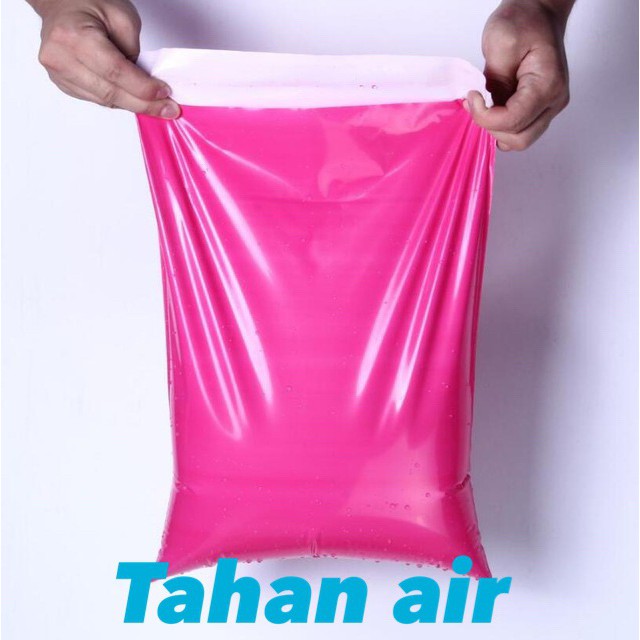 

PLASTIK POLYMAILER 20x30 ISI ±100 LEMBAR TEBAL, KUALITAS OKE, HARGA TERMURAH