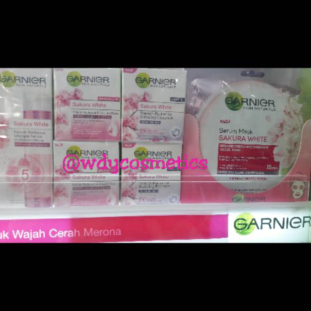 Paket garnier sakura white pinkish radiance