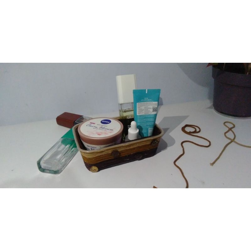 Tempat Penyimpanan Aksesoris