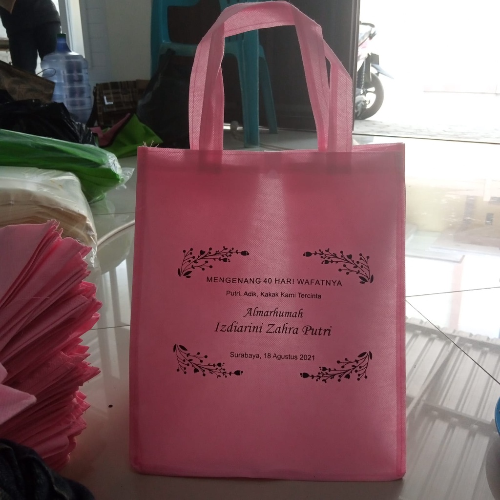 

[28x25 lebar 14/26] TAS SPUNBON HAJATAN FREE SABLON 1 SISI 1 WARNA