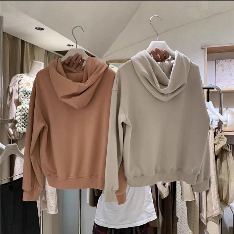 Gentle sweater hoddie outerwear fashion remaja