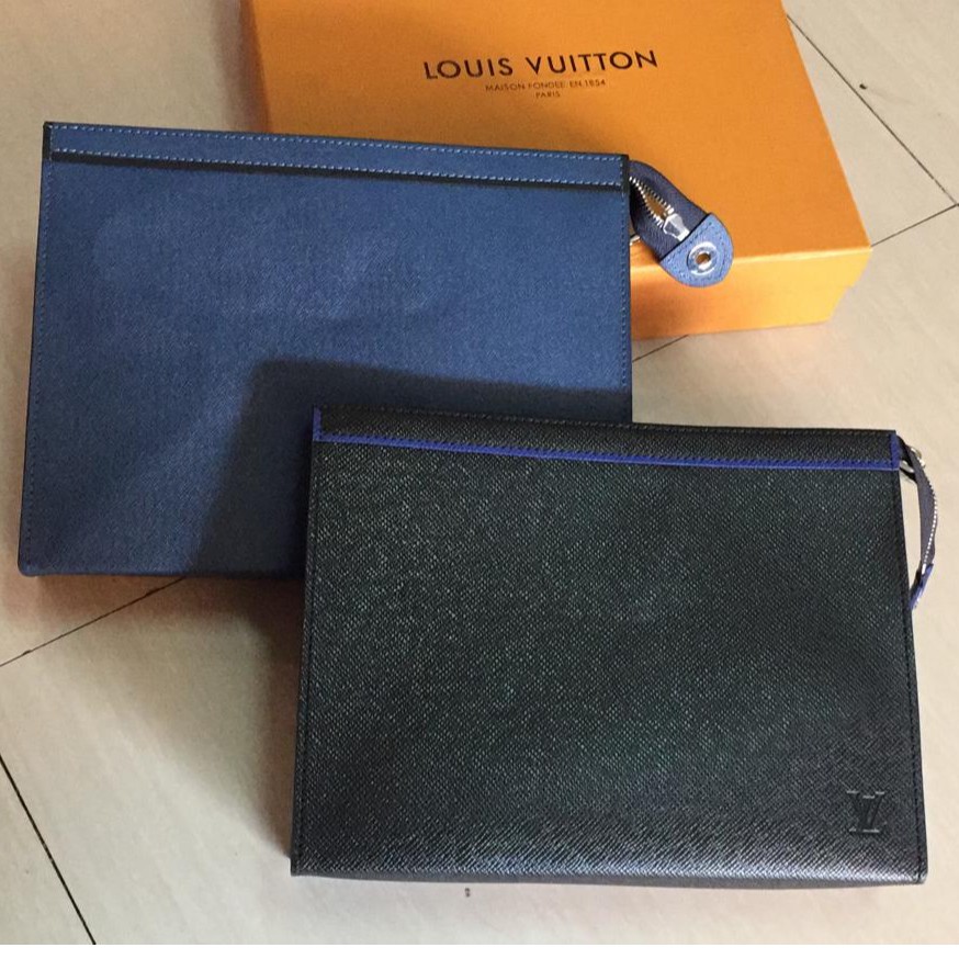 Tas LV Louis Vuitton POCHETTE VOYAGE MM TAIGA LEATHER HITAM BIRU CLUTCH ORIGINAL ASLI LENGKAP BOX