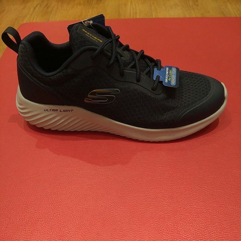 skecher ultra light