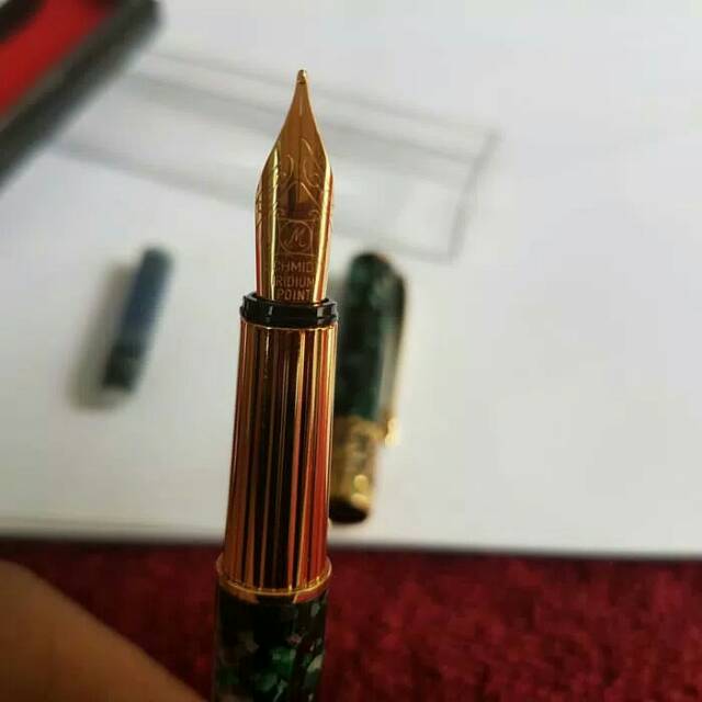 

PENA LANGKA FOUNTAIN PEN EIFFEL SCHMIDT GOLD bonus tinta hero INK