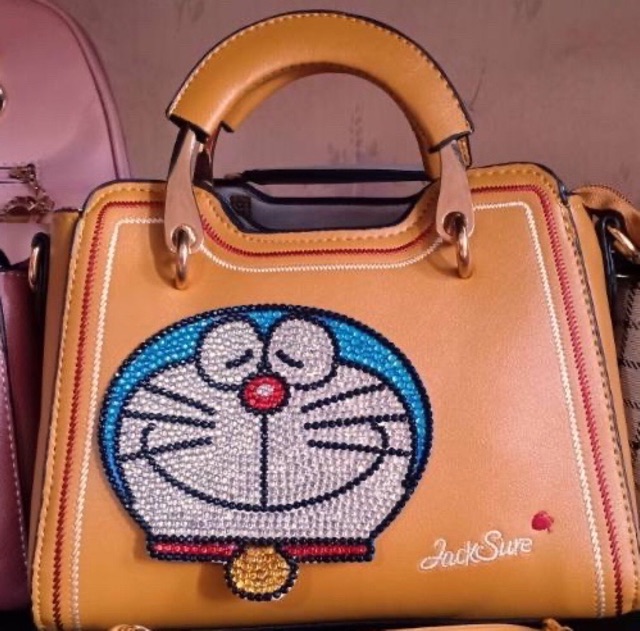 Tas sticker blink utk tempel ke tas stiker tas hello kitty keropi doraemon