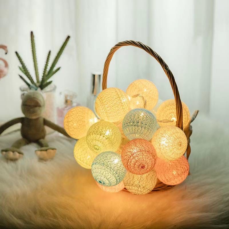 cotton ball light / lampu bola