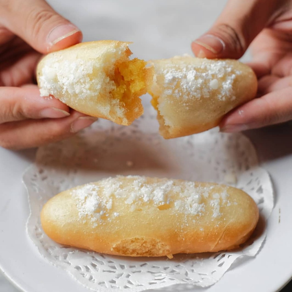 

Dimsum Frozen Eastern - Mantau Nayaumas (Frozen Dim Sum isi 10pcs)