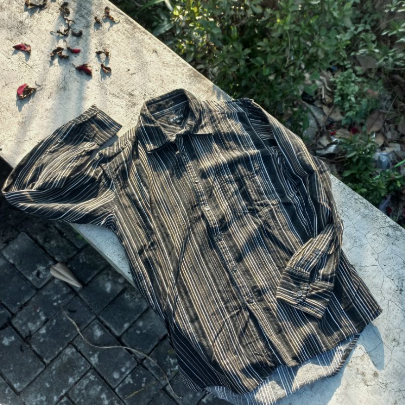 Gamma Kemeja Corduroy Thrift