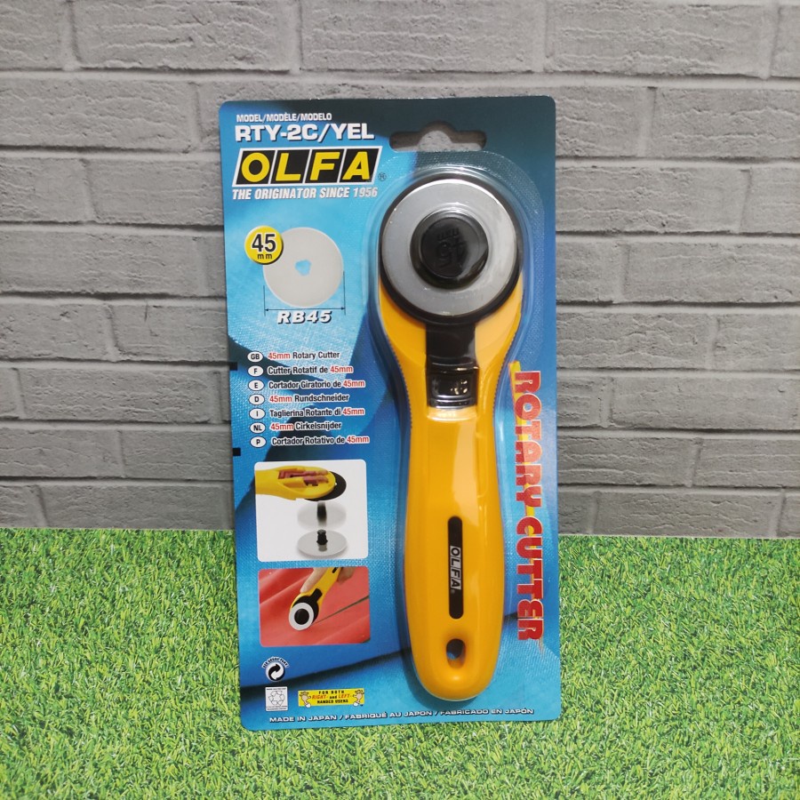 

Pisau Cutter Pemotong Kain Rotary Cutter OLFA RTY-2C/YEL JAPAN