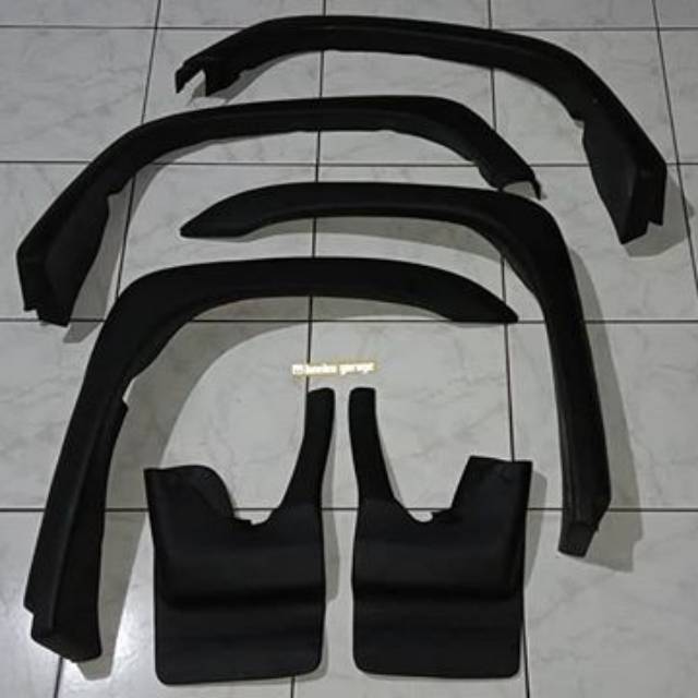 Over Fender Kijang Super/Grand